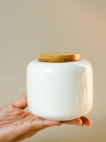 Ceramic Tea Storage Jar with Bamboo Lid (250ml / 8.5 oz) – Small White Porcelain Container for Tea, Coffee, Spices, and Dry Goods
