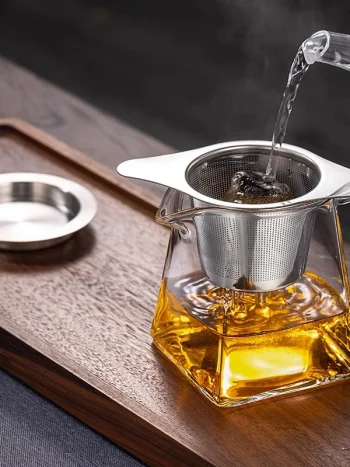 Glass Tea Filter Pitcher with Stainless Steel Strainer – Square Borosilicate Glass Cup with Tray, 300ml Capacity